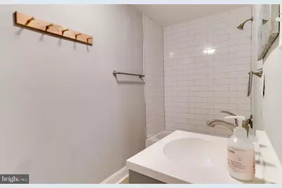 217-221 E Burk Avenue, Wildwood, NJ 08260 - Photo 19