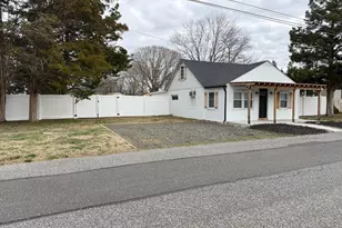 25 Matthews Ave, Villas, NJ 08251 - Photo 1