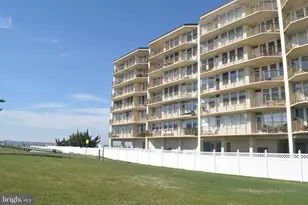 500 Bay Ave, Ocean City, NJ 08226 - Photo 1