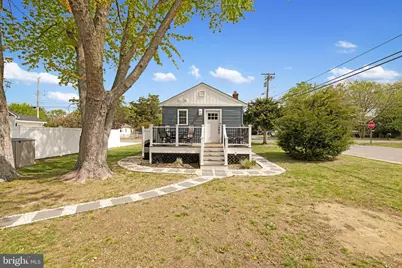 324 E Tampa Avenue, Villas, NJ 08251 - Photo 1