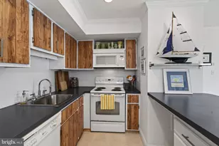 112 31st St, Sea Isle City, NJ 08243 - Photo 7