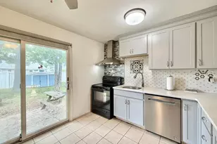 115 Beechwood Ave, Villas, NJ 08251 - Photo 7
