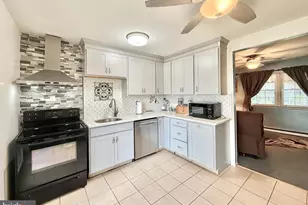 115 Beechwood Ave, Villas, NJ 08251 - Photo 9