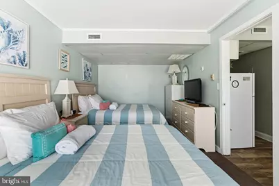 404 E Denver Avenue #204, Wildwood, NJ 08260 - Photo 15