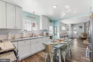 219 W 10th Ave, Wildwood, NJ 08260 - Photo 11