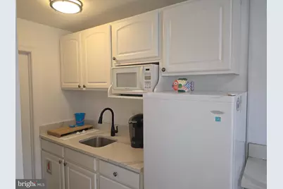 422 E 4th Avenue #104, Wildwood, NJ 08260 - Photo 11