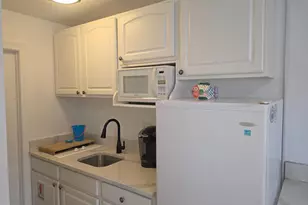 422 E 4th Ave, Wildwood, NJ 08260 - Photo 11
