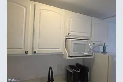 422 E 4th Avenue #104, Wildwood, NJ 08260 - Photo 5