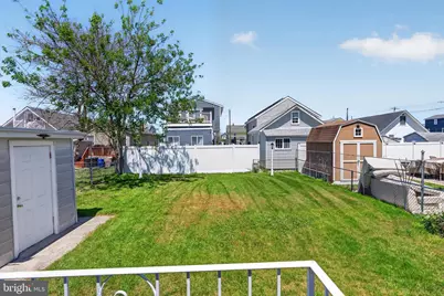 411 W Magnolia Avenue, Wildwood, NJ 08260 - Photo 13