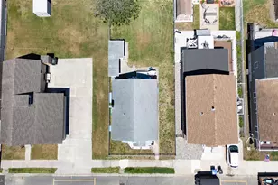 411 W Magnolia Ave, Wildwood, NJ 08260 - Photo 17