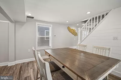 315 W Burk Avenue, Wildwood, NJ 08260 - Photo 9