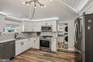 315 W Burk Ave, Wildwood, NJ 08260 - Photo 13