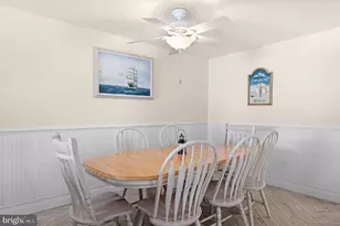 324 23rd Ave E, North Wildwood, NJ 08260 - Photo 9