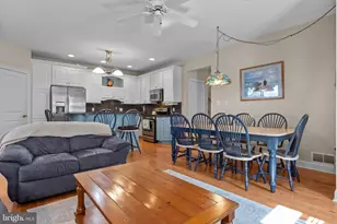 106 Howard St, Cape May, NJ 08204 - Photo 17