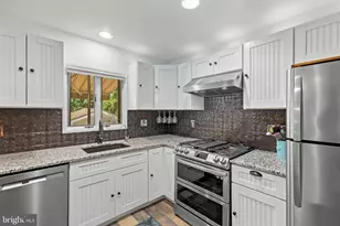 2709 Bay Dr, Villas, NJ 08251 - Photo 15