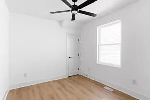 329 E Montgomery Ave, Wildwood, NJ 08260 - Photo 17