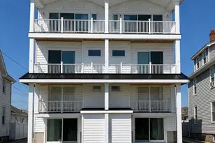 352 46th Pl E, Sea Isle City, NJ 08243 - Photo 3