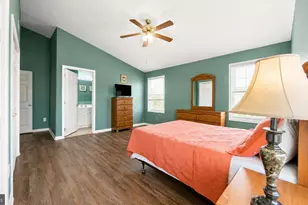 223 E Roberts Ave, Wildwood, NJ 08260 - Photo 33
