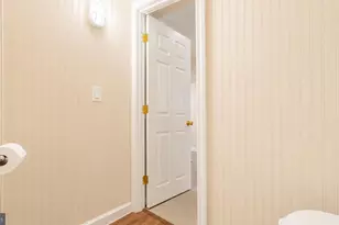 223 E Roberts Ave, Wildwood, NJ 08260 - Photo 41