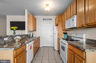 229 E Pine Ave, Wildwood, NJ 08260 - Photo 23
