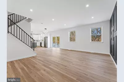 205 E Bates Avenue, Villas, NJ 08251 - Photo 5