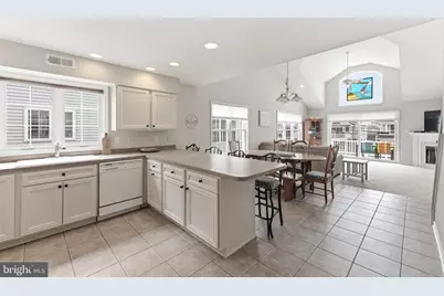 127 43rd Street #EAST UNIT, Sea Isle City, NJ 08243 - Photo 21