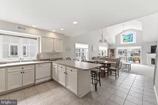 127 43rd St, Sea Isle City, NJ 08243 - Photo 21