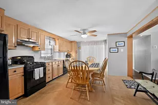 27 Buttercup Rd, Wildwood, NJ 08260 - Photo 1