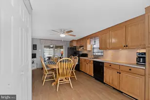 27 Buttercup Rd, Wildwood, NJ 08260 - Photo 9