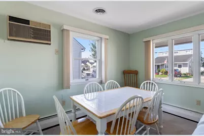 107 E Hollywood Avenue, Wildwood, NJ 08260 - Photo 9