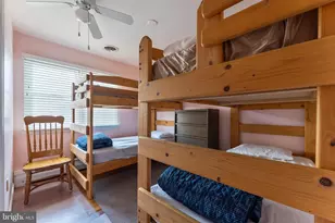 107 E Hollywood Ave, Wildwood, NJ 08260 - Photo 11