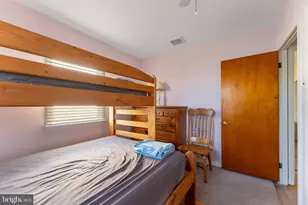 107 E Hollywood Ave, Wildwood, NJ 08260 - Photo 15
