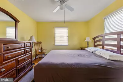 107 E Hollywood Avenue, Wildwood, NJ 08260 - Photo 17