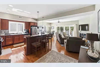 110 E Crocus Road, Wildwood, NJ 08260 - Photo 5