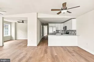 121 E Maple Ave, Wildwood, NJ 08260 - Photo 21
