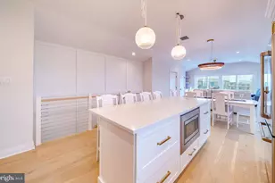 100 60th St, Sea Isle City, NJ 08243 - Photo 9