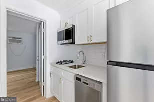 7011 Atlantic Ave, Wildwood, NJ 08260 - Photo 11
