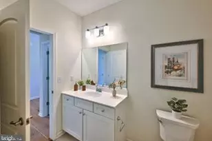 40 Prestwick Ln, Monroe Township, NJ 08094 - Photo 9