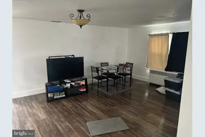 28 E Adams Street, Paulsboro, NJ 08066 - Photo 5