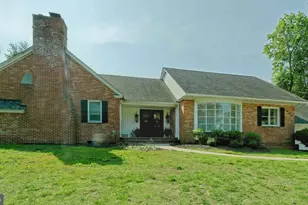 10 Lake Dr, Woodbury, NJ 08096 - Photo 3