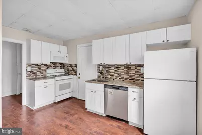 204 Hunter Street, Woodbury, NJ 08096 - Photo 13