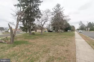 112 Dickinson Rd, Glassboro, NJ 08028 - Photo 11