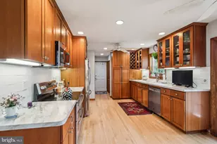 9 Still Run Dr, East Greenwich Township, NJ 08056 - Photo 11