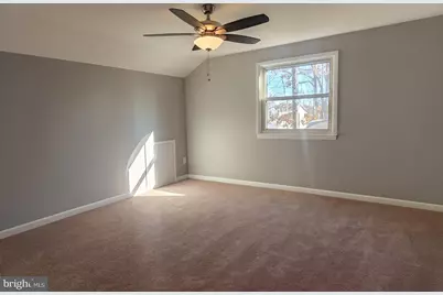 112 Hemlock Drive, Monroe Township, NJ 08094 - Photo 9