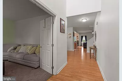 422 Wistar Place, Glassboro, NJ 08028 - Photo 5