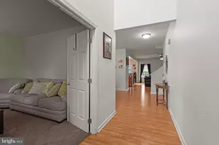 422 Wistar Pl, Glassboro, NJ 08028 - Photo 5