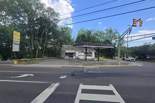 1008 Kings Hwy, Swedesboro, NJ 08085 - Photo 1