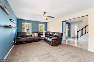 1220 Royal Ln, West Deptford, NJ 08086 - Photo 9