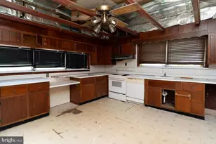 747 -745 Valley Green Ave, Deptford, NJ 08096 - Photo 13