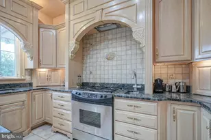 741 Barnsboro Rd, Harrison Township, NJ 08062 - Photo 9